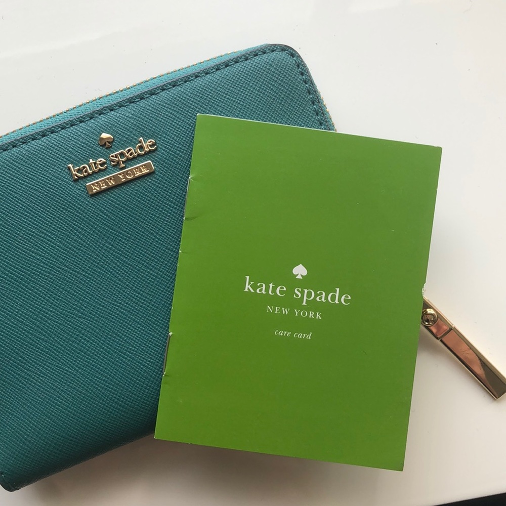 New Kate Spade Saffiano leather wallet coin pouch - Picture 1 of 5